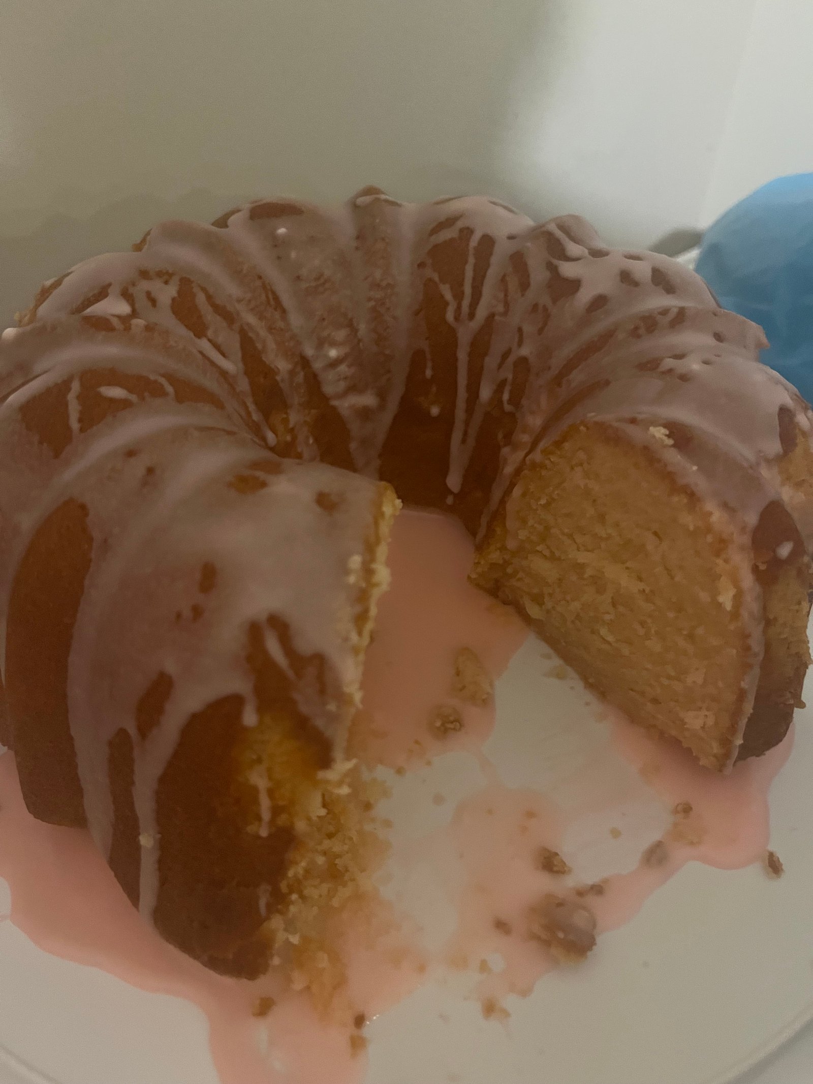 Glazed bundt cake sliced