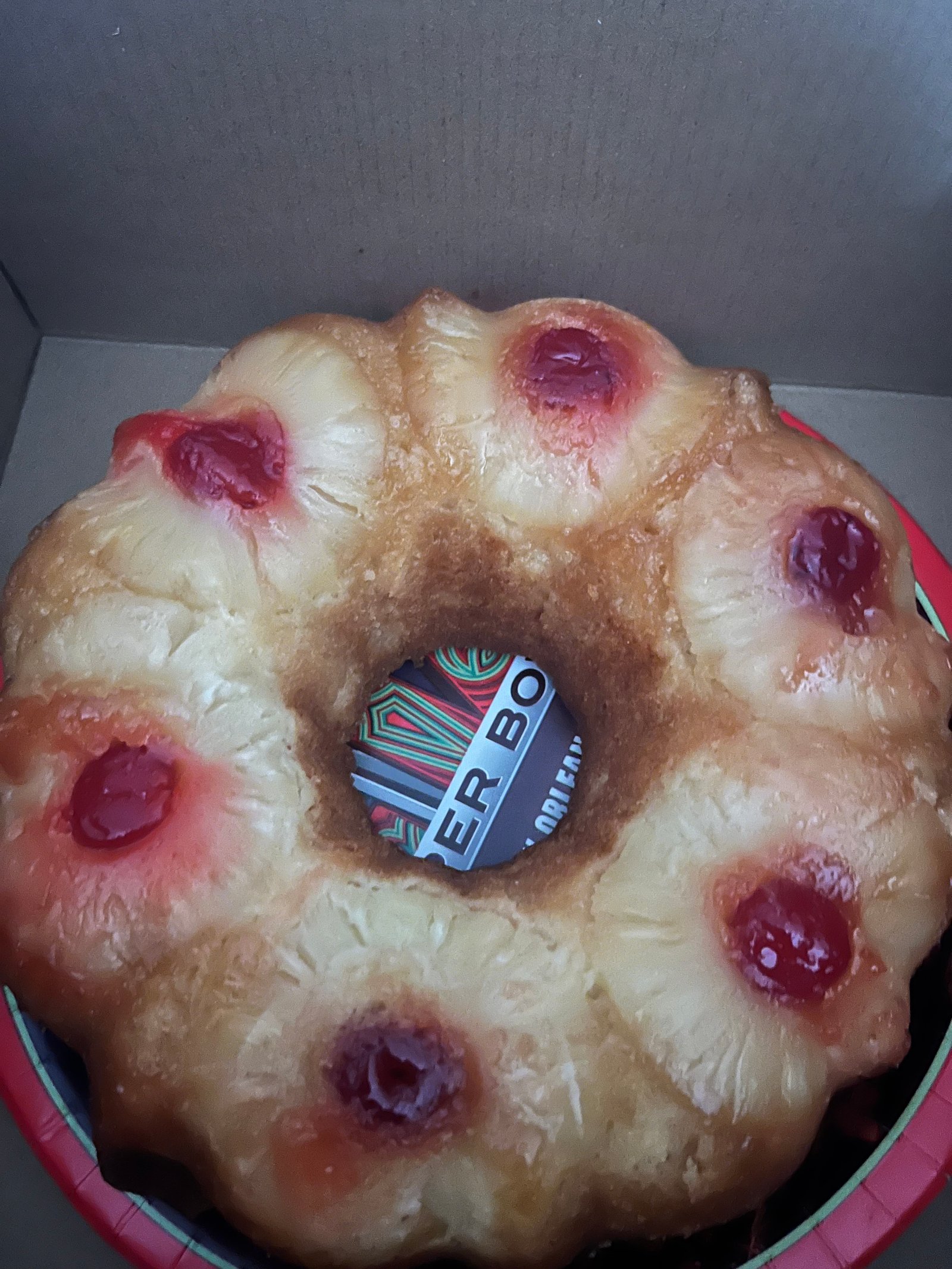 Pineapple upside-down cake