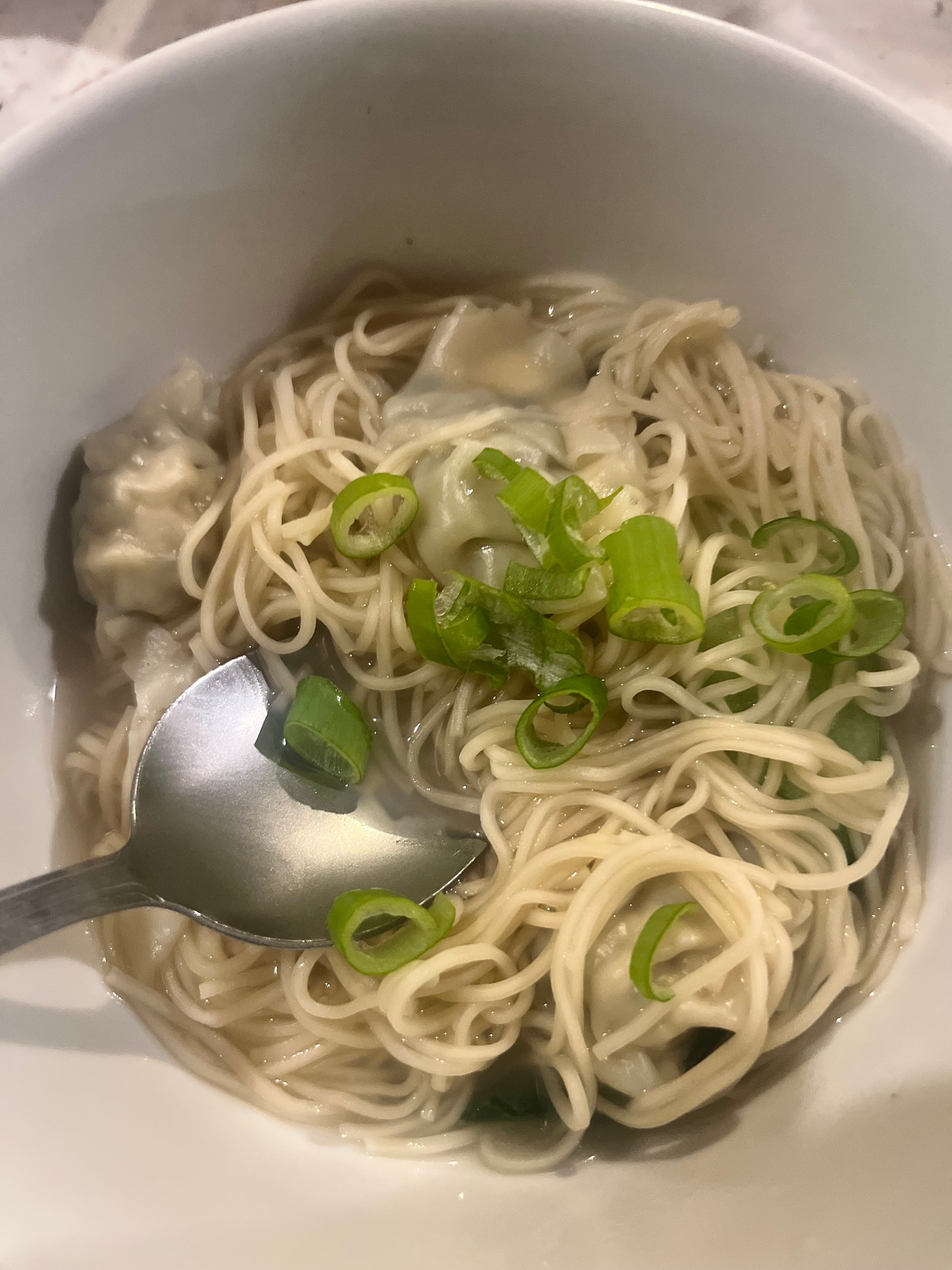 Buttered noodles with scallions